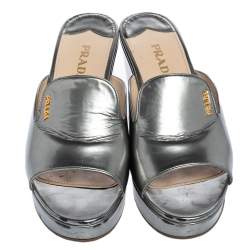 Pre Owned Prada Silver Patent Leather Peep Toe Platform Wedge Slides Size 39.5