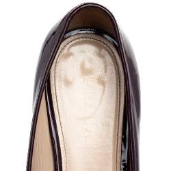 Pre Owned Prada Burgundy Patent Leather Slip on Loafers Size 38.5