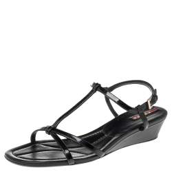Pre Owned Prada Black Patent Leather Open Toe T Strap Sandals Size 40