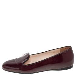 Pre Owned Prada Burgundy/Black Patent Leather Slip On Smoking Slipper Size 35