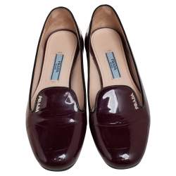 Pre Owned Prada Burgundy/Black Patent Leather Slip On Smoking Slipper Size 35