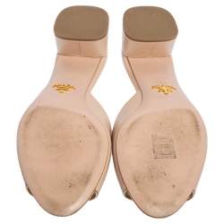 Pre Owned Prada Beige Patent Saffiano Leather Block Heel Slide Sandals Size 39