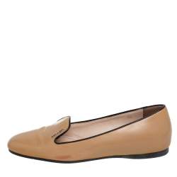 Pre Owned Prada Beige Patent Leather Smoking Flats Size 35
