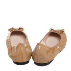 Pre Owned Prada Beige Patent Leather Tassel Bow Flats Size 42