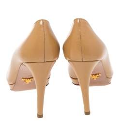 Pre Owned Prada Beige Saffiano Patent Leather Platform Pumps Size 38