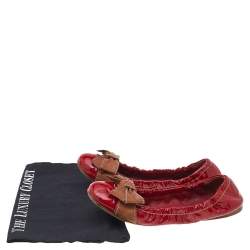 Prada Red/Brown Patent Leather Bow Scrunch Ballet Flats Size 38