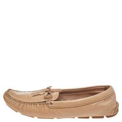 Pre Owned Prada Beige Patent Saffiano Leather Bow Slip On Loafers Size 39
