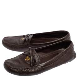 Pre Owned Prada Brown Grained Leather Bow Loafers Size 39