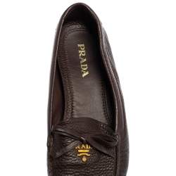 Pre Owned Prada Brown Grained Leather Bow Loafers Size 39