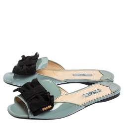 Pre Owned Prada Blue Patent Leather Bow Peep Toe Flat Slides Size 40