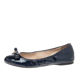 Pre Owned Prada Dark Blue Patent Leather Bow Ballet Flats Size 38.5