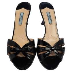 Pre Owned Prada Black Saffiano Patent Leather Bow Slides Size 39