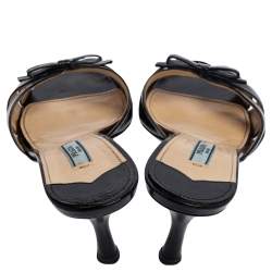 Pre Owned Prada Black Saffiano Patent Leather Bow Slides Size 39