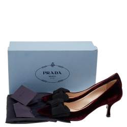 Pre Owned Prada Burgundy/Black Velvet Bow Pointed Toe Pumps Size 37