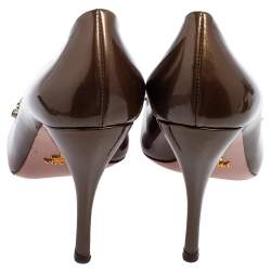Pre Owned Prada Gold Patent Leather Crystal Embellished Peep Toe Pumps Size 39