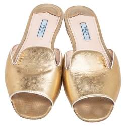 Pre Owned Prada Gold Saffiano Leather Flat Slides Size 40