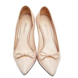 Pre Owned Prada Beige Patent Leather Bow Pointed Toe Pumps Size 36.5