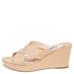 Pre Owned Prada Beige Patent Leather Wedge Platform Sandal Size 39