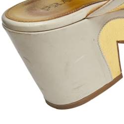 Pre Owned Prada Gold/Cream Glossy Leather Fairy Block Heel Sandals Size 41