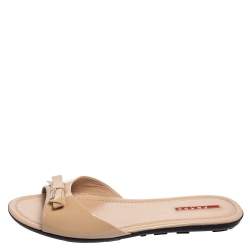 Pre Owned Prada Beige Patent Leather Bow Flat Slide Sandals Size 40