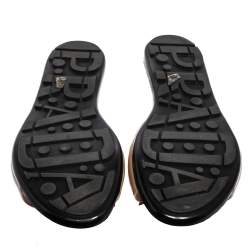 Pre Owned Prada Beige Patent Leather Bow Flat Slide Sandals Size 40