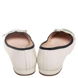 Pre Owned Prada Cream/Black Leather And Patent  Bow Cap Toe Ballet Flats Size 39.5