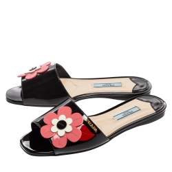 Pre Owned Prada Black Patent Leather Floral Applique Flat Slides Size 36.5