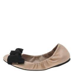 Pre Owned Prada Beige/Black Leather And Fabric Bow Scrunch Ballet Flats Size 37.5