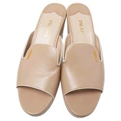 Pre Owned Prada Beige Saffiano Patent Leather Wedge Slide Sandals Size 41
