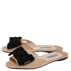 Prada Beige/Black Patent Leather and Fabric Bow Flat Slides Size 37.5 