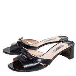 Prada Black Patent Leather Bow Slide Sandals Size 40