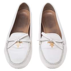 Pre Owned Prada  White Leather Bow Loafers Size 40