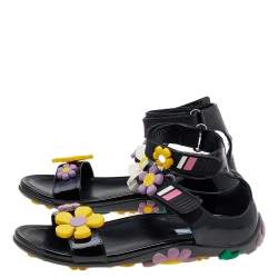 Pre Owned Prada Black Patent Leather Flower Applique Flat Sandals Size 39.5