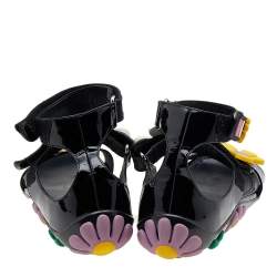 Pre Owned Prada Black Patent Leather Flower Applique Flat Sandals Size 39.5