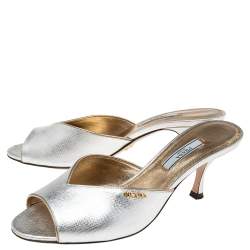 Pre Owned Prada  Silver Saffiano Leather Vernice Slide Sandals Size 37.5