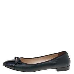 Pre Owned Prada Black Leather and Patent Cap-Toe Bow Ballet Flats Size 37.5