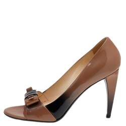 Pre Owned Prada Beige/Black Ombre Patent Leather Bow Open Toe Pumps Size 39