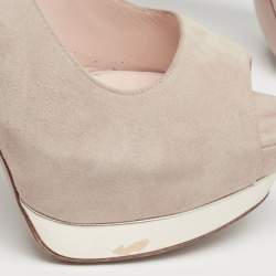 Pre Owned Prada Cream/Gold Suede And Leather Peep Toe Platform Pumps Size 39