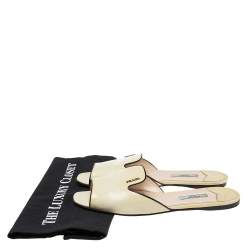 Pre Owned Prada Cream Patent Leather Flat Sandals Size 40.5