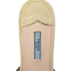 Pre Owned Prada Cream Patent Leather Flat Sandals Size 40.5