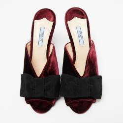 Pre Owned Prada Burgundy Velvet Bow Embellished Peep Toe Mules Size 39