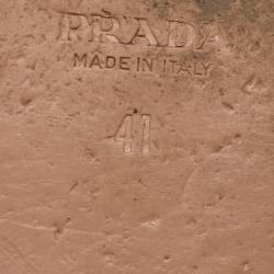 Pre Owned Prada Blue Ostrich Leather Flat Sandals Size 41