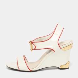 Pre Owned Prada Cream Patent Leather Wedge Ankle Strap Sandals Size 37