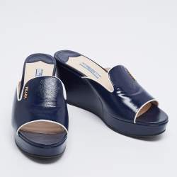 Pre Owned Prada Navy Blue Saffiano Patent Leather Wedge Slide Sandal Size 39.5
