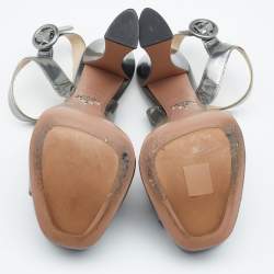 Pre Owned Prada Grey Patent Leather Platform Ankle Strap Sandals Size 38