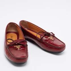 Pre Owned Prada Red Glossy Leather Bow Slip On Loafers Size 36