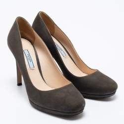 Pre Owned Prada Olive Green Suede Open Toe Platform Pumps Size 38.5