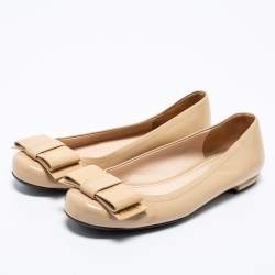 Pre Owned Prada Beige Patent Leather Bow Ballet Flats Size 39
