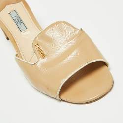 Pre Owned Prada Beige Saffiano Vernice Leather Slide Sandals Size 37.5