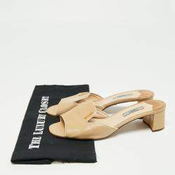 Pre Owned Prada Beige Saffiano Vernice Leather Slide Sandals Size 37.5
